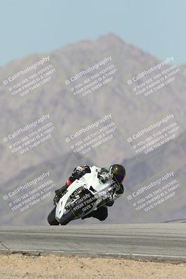 media/Oct-02-2025-Racers Edge (Thu) [[2c91cb6ab3]]/3-B Group/Session 4-Turn 9 (120pm)/